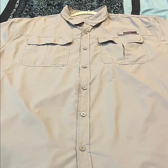 SWISS ALPS Men’s Light Tan Short-Sleeve Button-Down Fishing Shirt - Picture 11 of 11